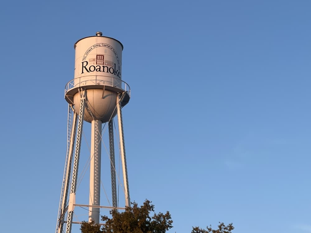 Roanoke officials approve $43K for improvements to 4 businesses
