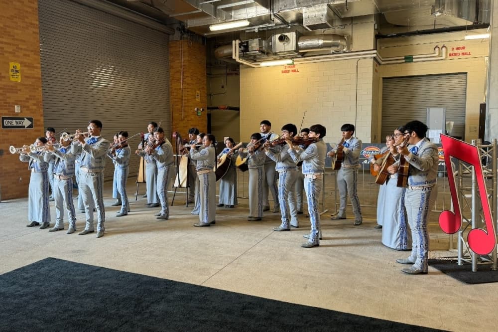 mariachi band
