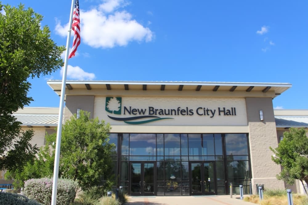 New Braunfels approves Comal County's disannexation for bridge, road project