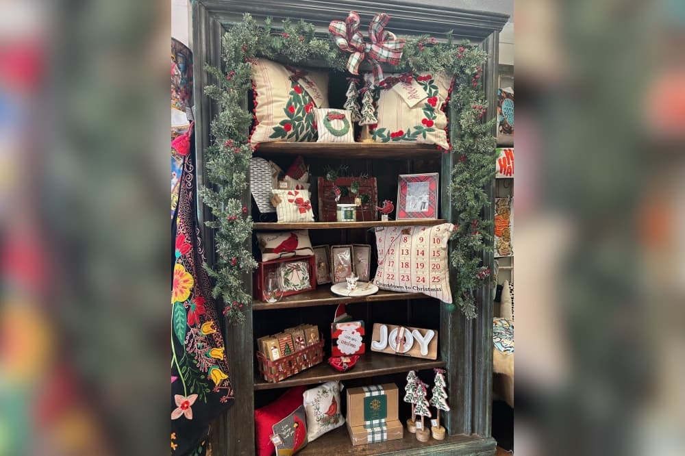 An image of the Christmas decor sold at the shop. 