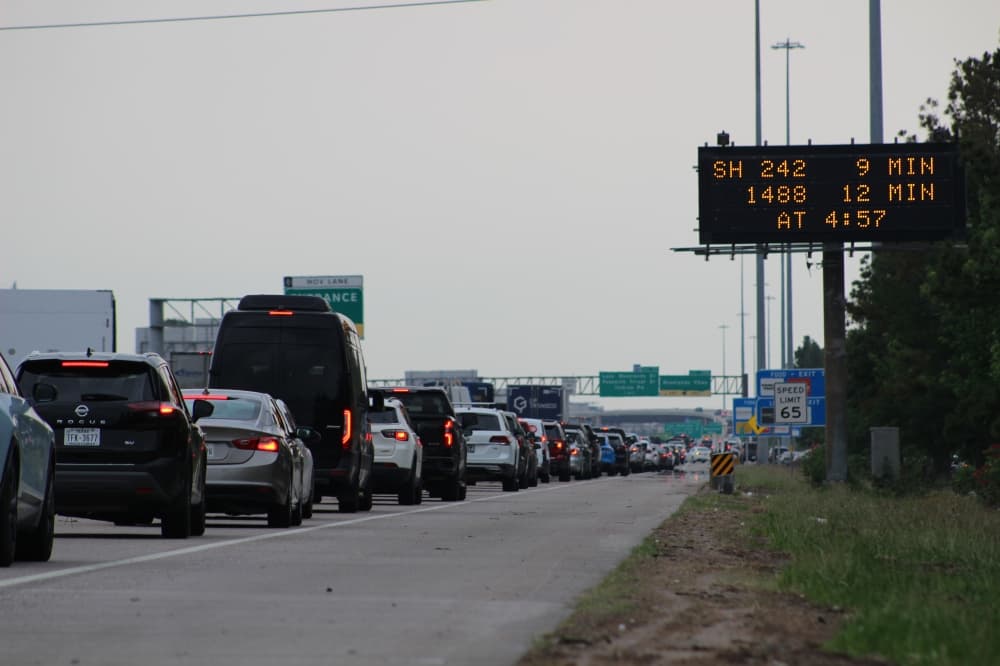 Texas drivers save time, fuel as traffic delays drop by 7%