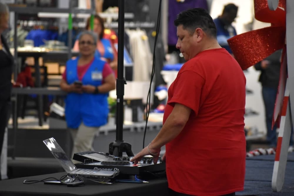 disc jockey