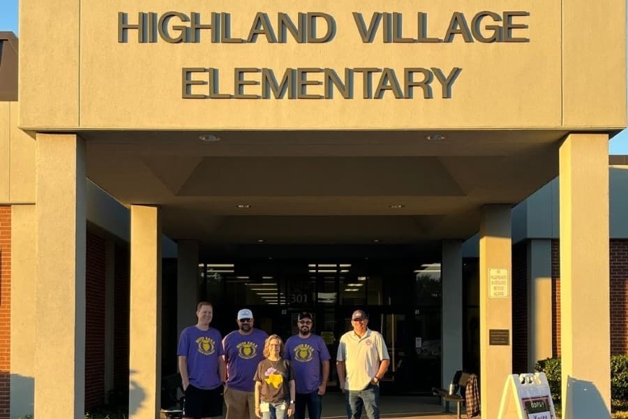 Highland Village Council urges LISD to keep HV Elementary open