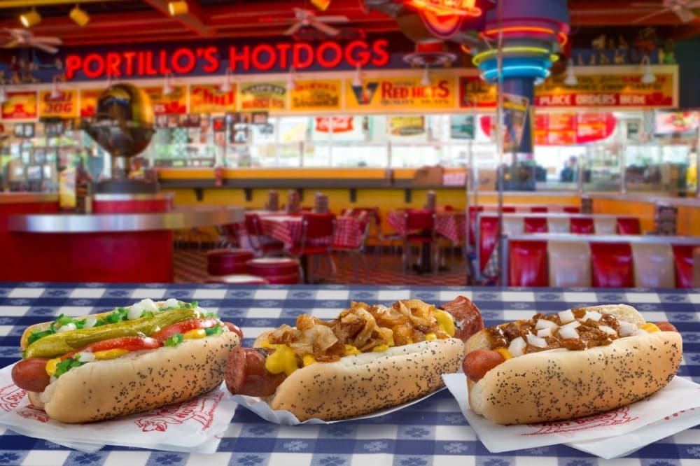 Portillo’s brings Chicago-style street food to Tomball