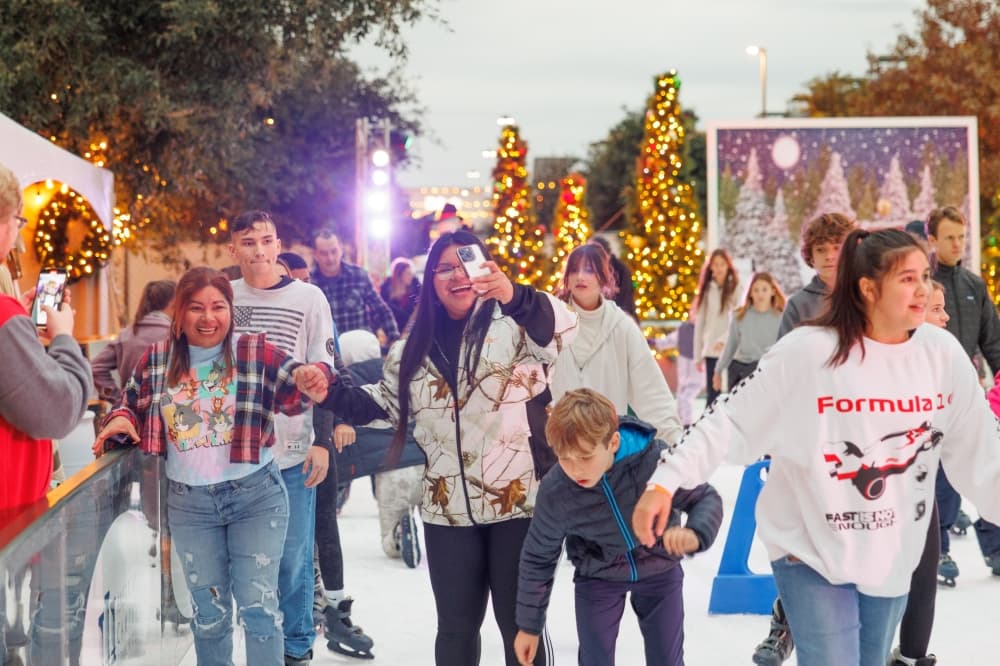 Celebrate the holidays at Hill Country Galleria: outdoor ice rink, photos with Santa, festive holiday markets