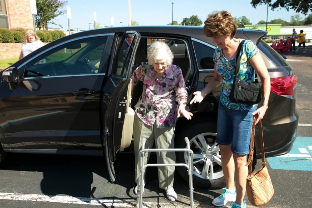 Serving Our Seniors provides services to aid seniors in Northeast Tarrant County