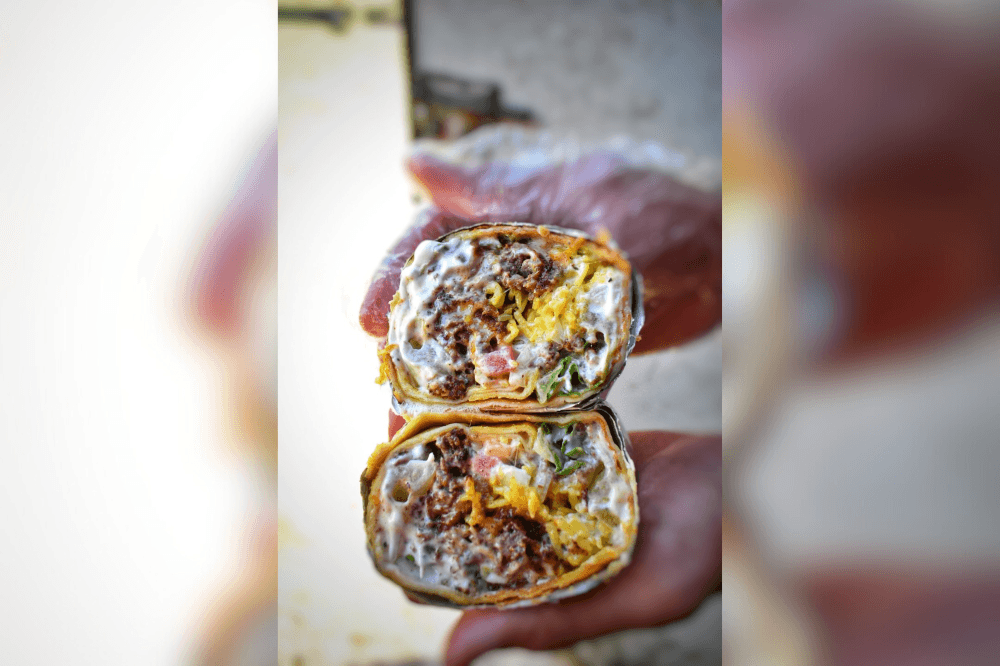 An image of the burrito. 