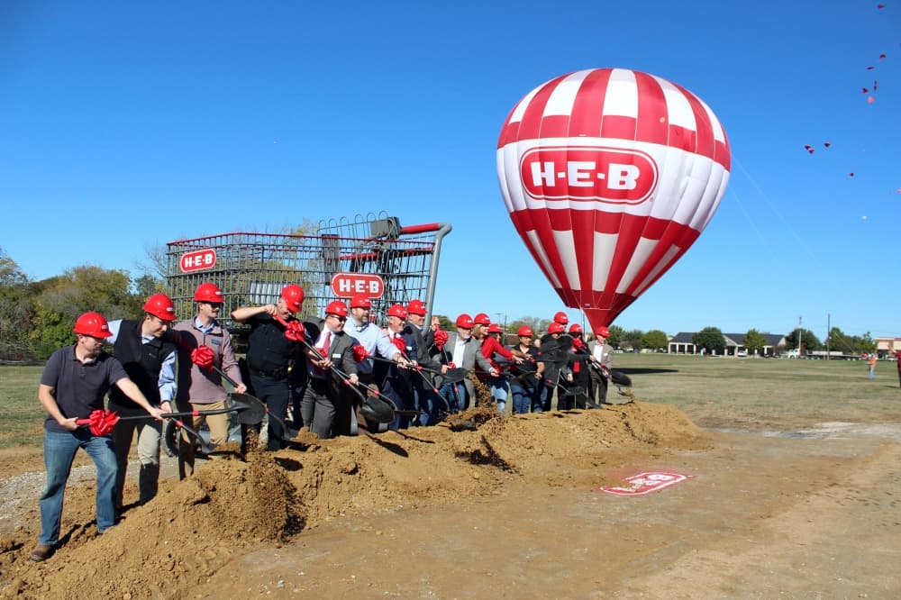H-E-B holds ground breaking ceremony in Murphy, near Plano, Richardson