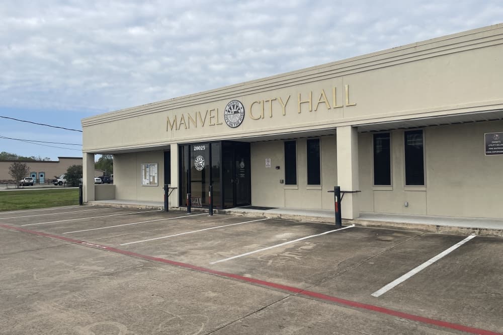 Manvel retrieves stolen $450K, still identifying suspects