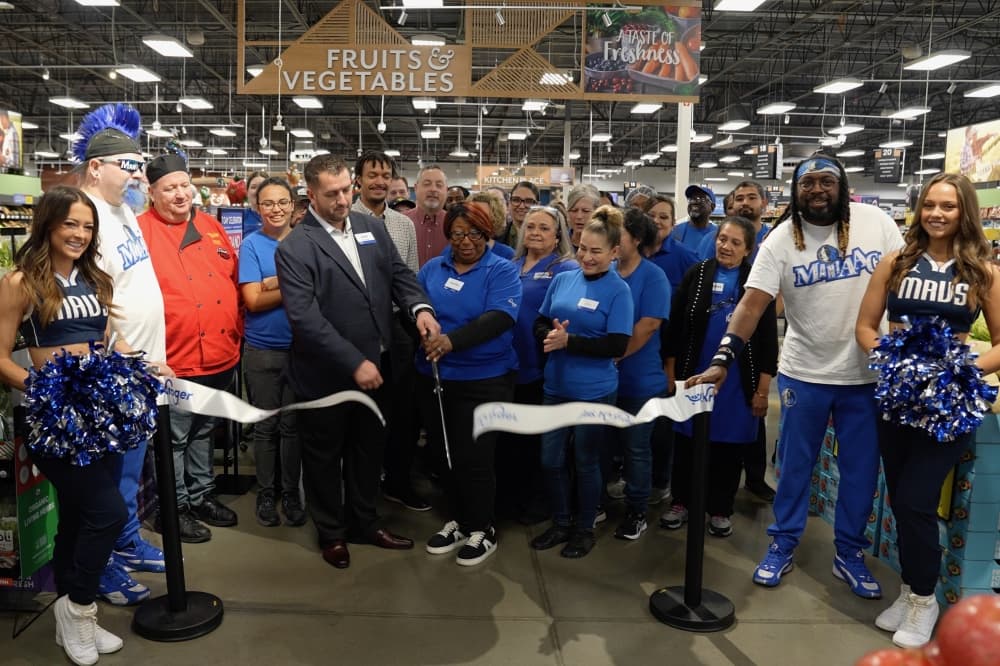 McKinney Kroger grand reopening ribbon cutting