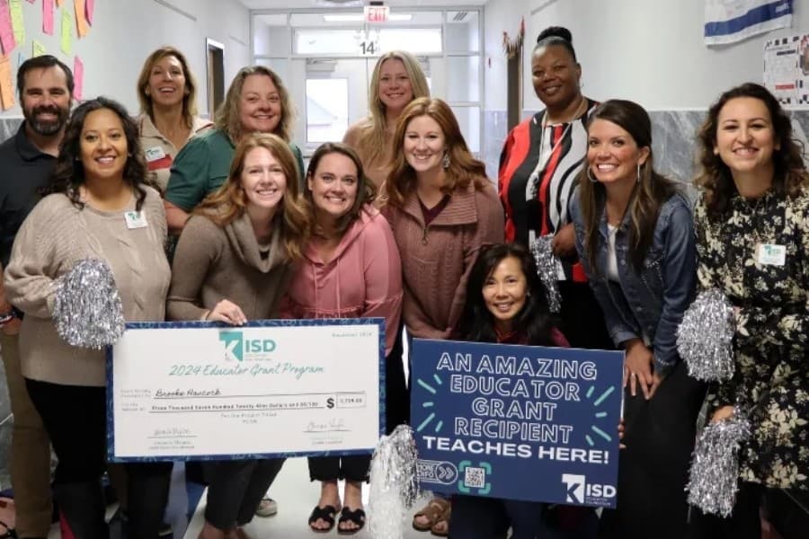 Keller ISD Education Foundation awards over $125,000 during "Grantsgiving"