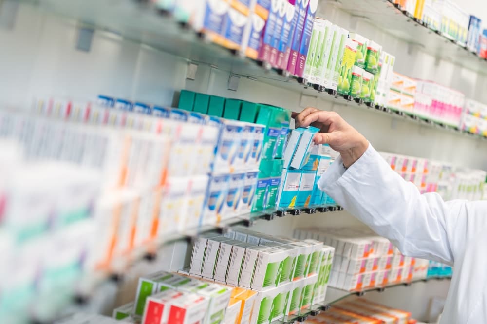 Bastrop ISD partners with Walgreens for pharmacy technician program