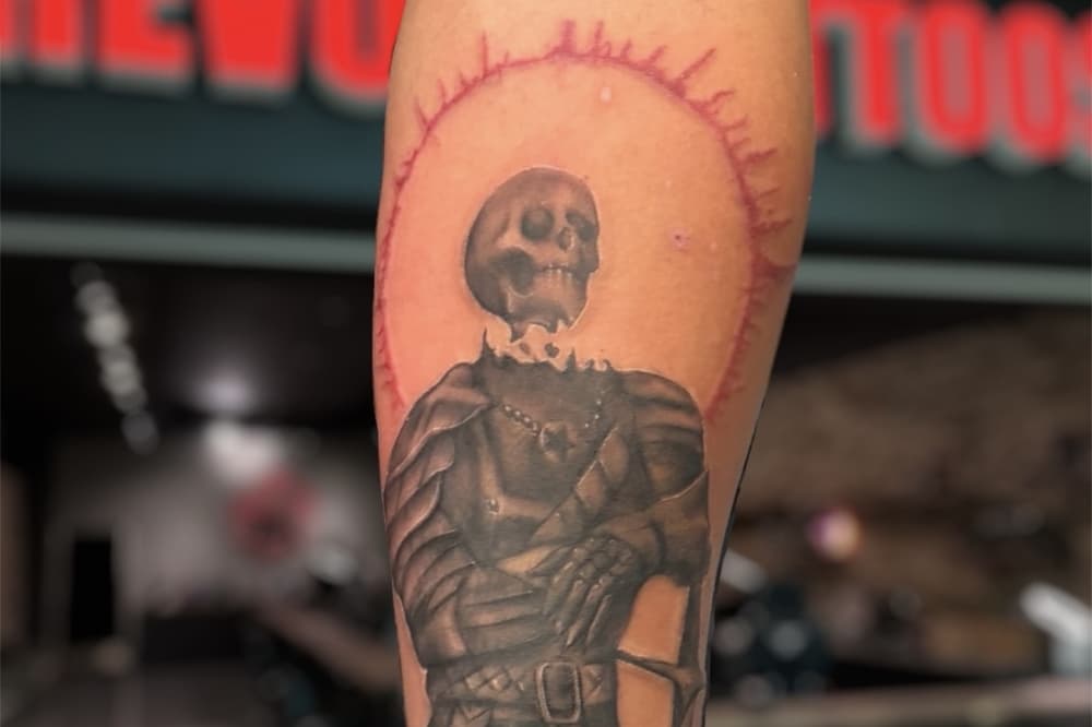 New tattoo shop opens in Baybrook Mall