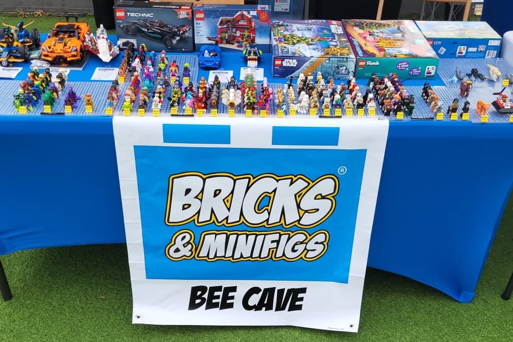 Bricks & Minifigs coming soon to Bee Cave