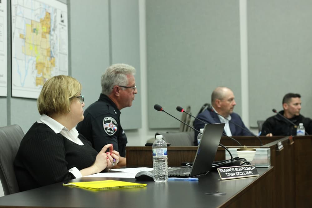 Bartonville officials pick new company for trash service