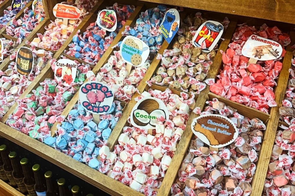 Rocket Fizz celebrates 5th anniversary in Grapevine