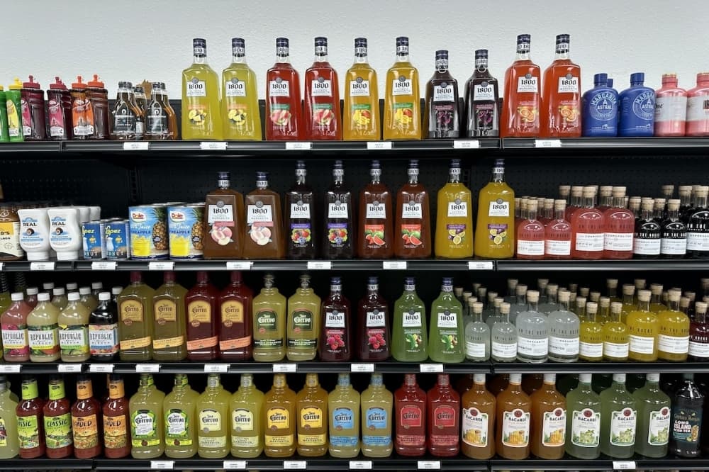 Springs Liquor & Smoke now open in San Marcos