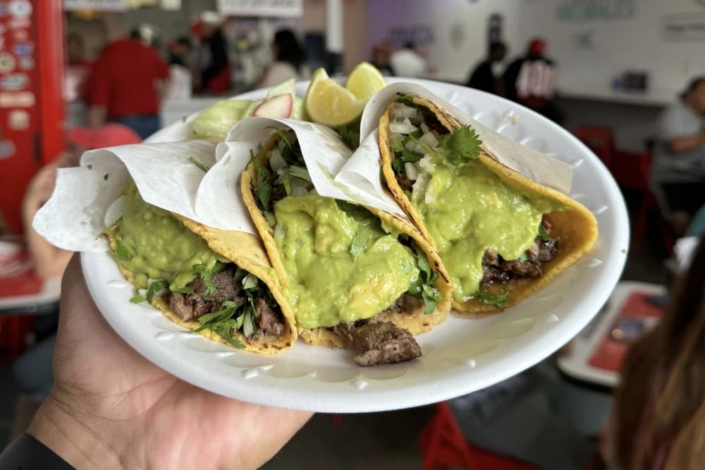Tacos Frontera offers Tijuana-style fare on Mason Road