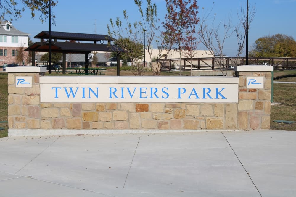 Richardson officials celebrate opening of Twin Rivers Park