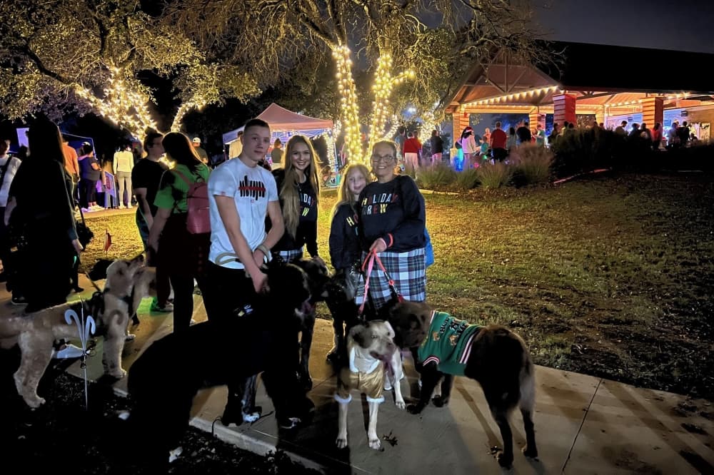 Cedar Park hosts Christmas event for dogs on Dec. 13