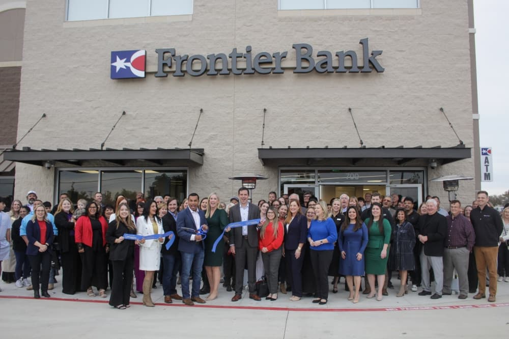 Frontier Bank opens in Georgetown with full-service location