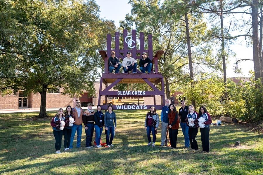Clear Creek High School construction students build record-breaking adirondack chair