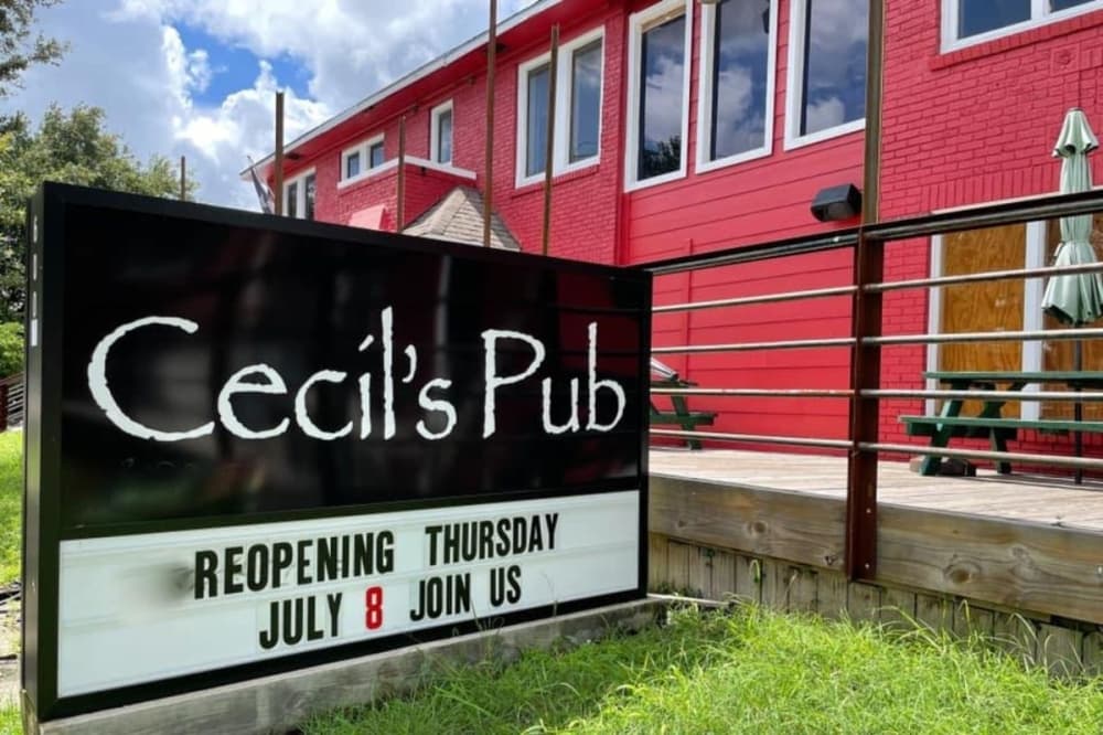 Longtime Montrose bar Cecil's Pub closes after landlord sells property