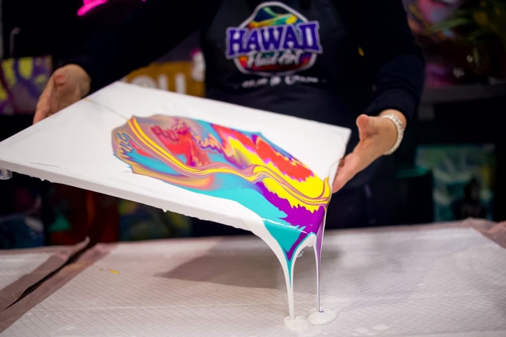 Hawaii Fluid Art now offering paint-pouring art classes in Cedar Park