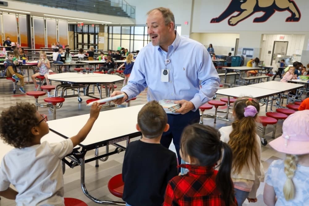 Northwest ISD board unanimously approves extension of superintendent's contract