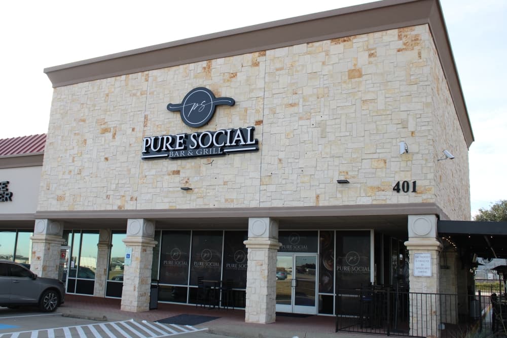 Pure Social offers drinks, more in Richardson