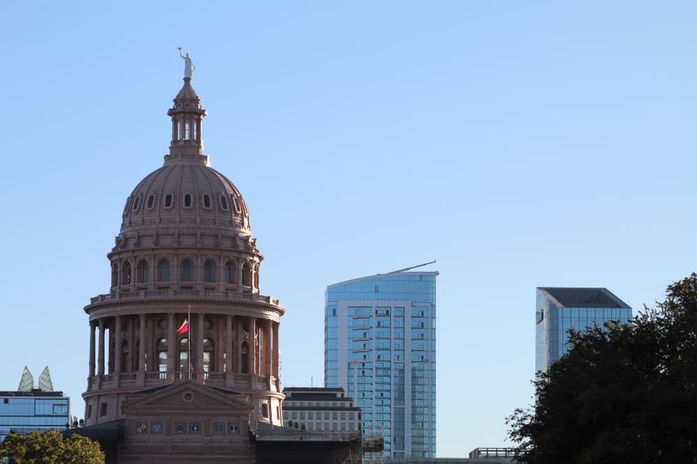 Texas will have a $20B surplus next legislative session, comptroller projects