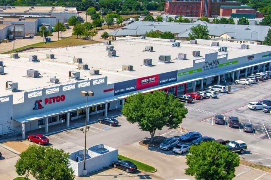 Vision Commercial acquires Grapevine Centre shopping center