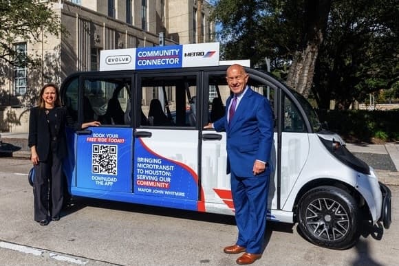 METRO launches new electric vehicles for downtown Houston travel
