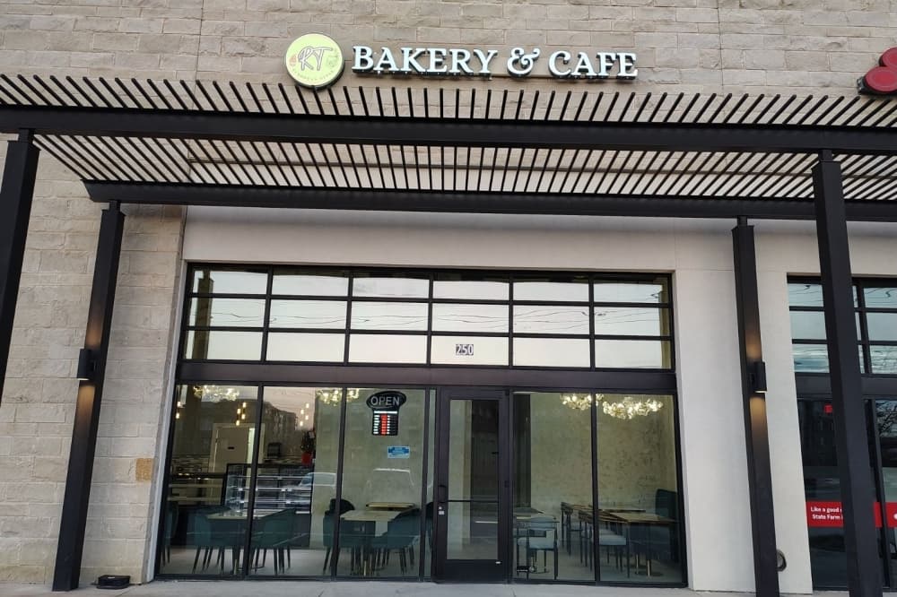 RT Bakery serves cakes, pastries at the Realm in Lewisville