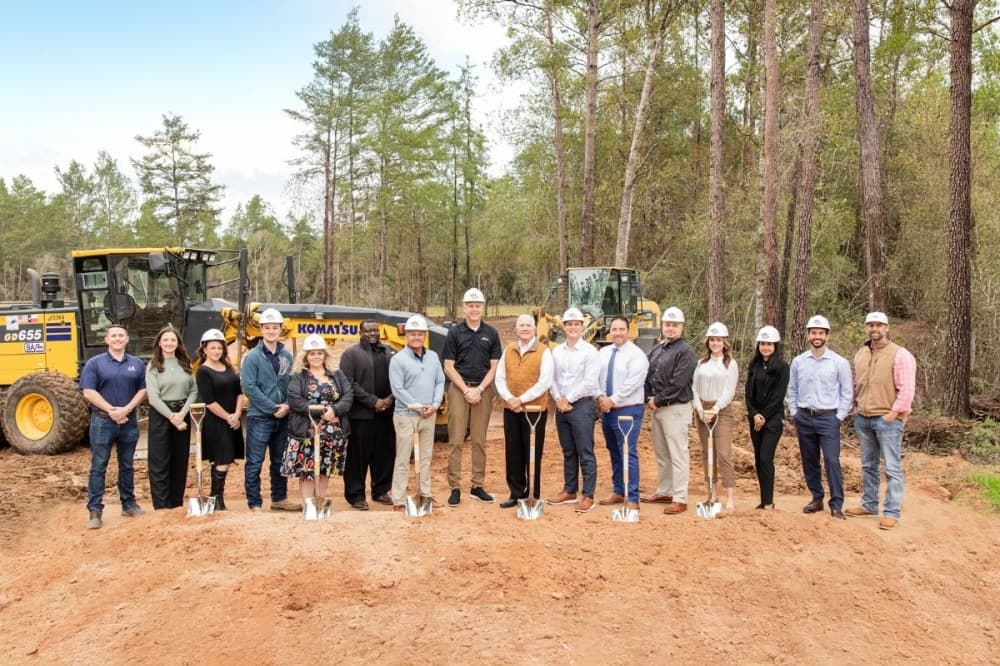 Toll Brothers opens within Woodhayvn community in Magnolia