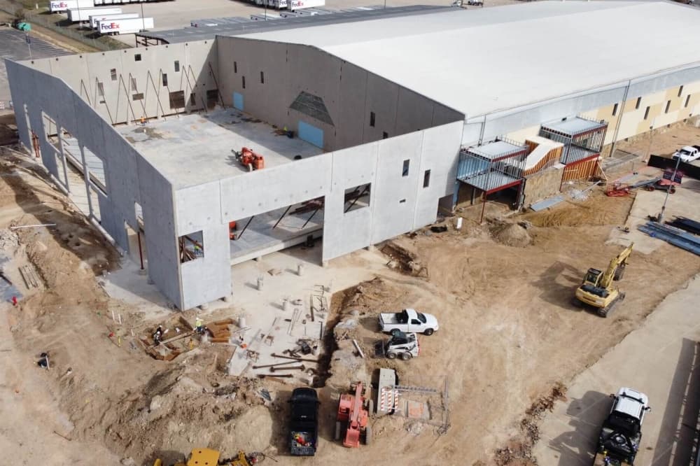 6 trending stories in the Austin area: Hometown Watering Hole closes; Round Rock ISD updates phone policy; new pickleball club and more