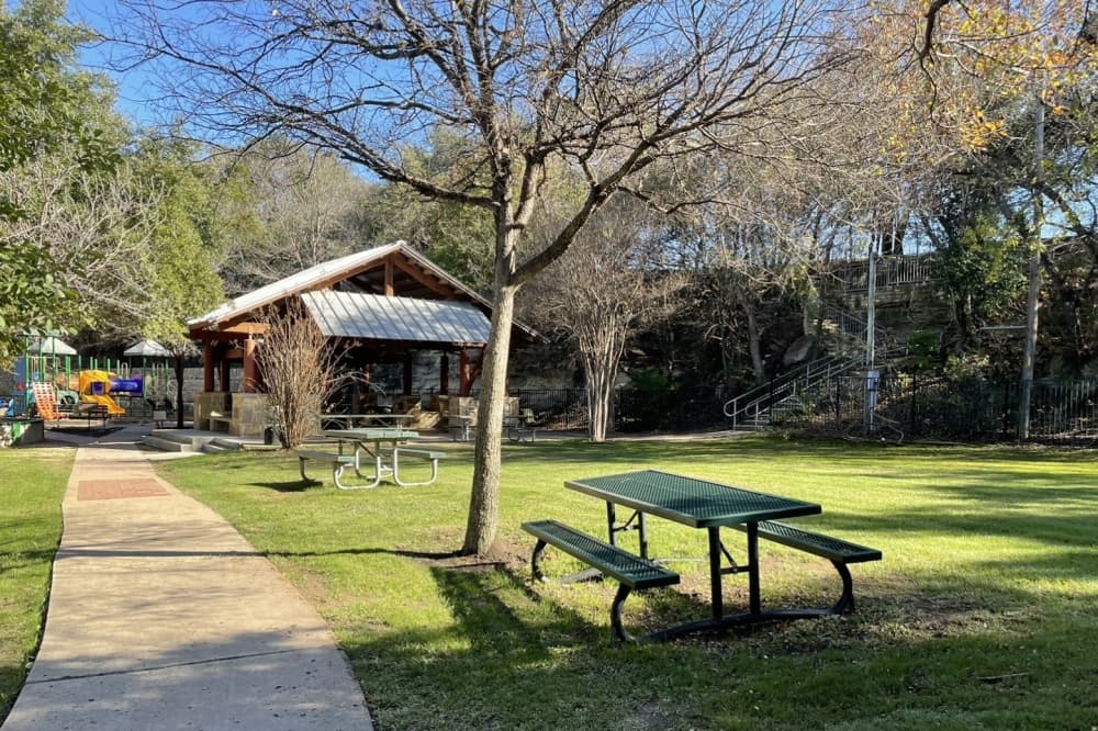 Rollingwood Park welcomes donations, plans improvements