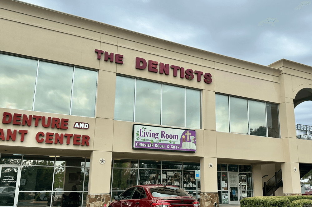 The Dentists celebrate 50 years in Bastrop