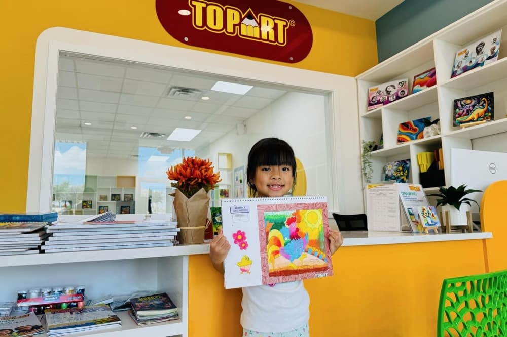 TopArt offers art classes for children at Katy location