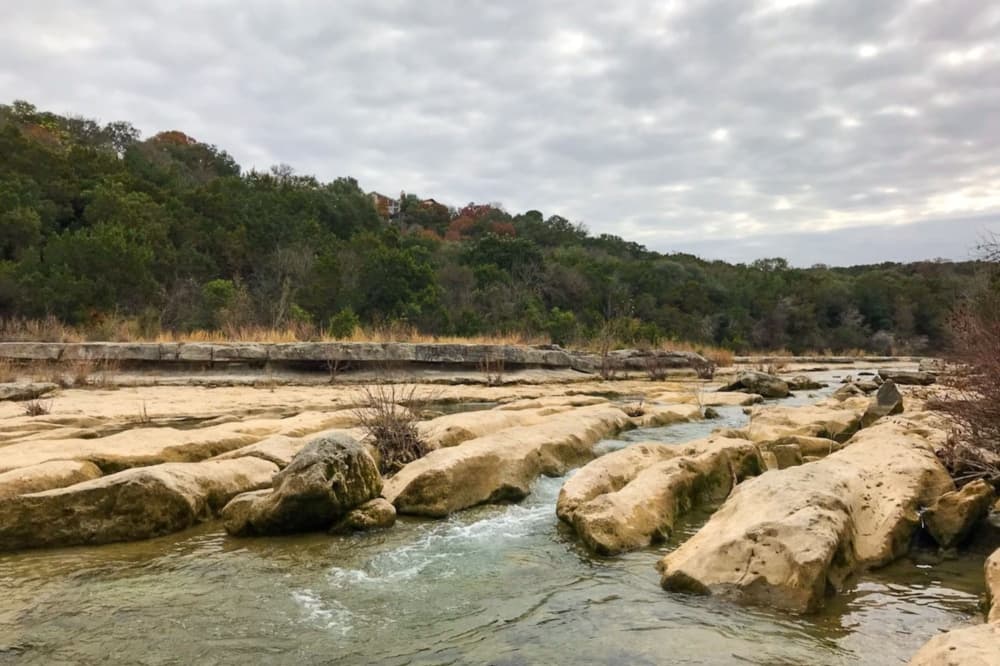 6 Austin and Lake Travis-area trails to kick off the new year with a hike