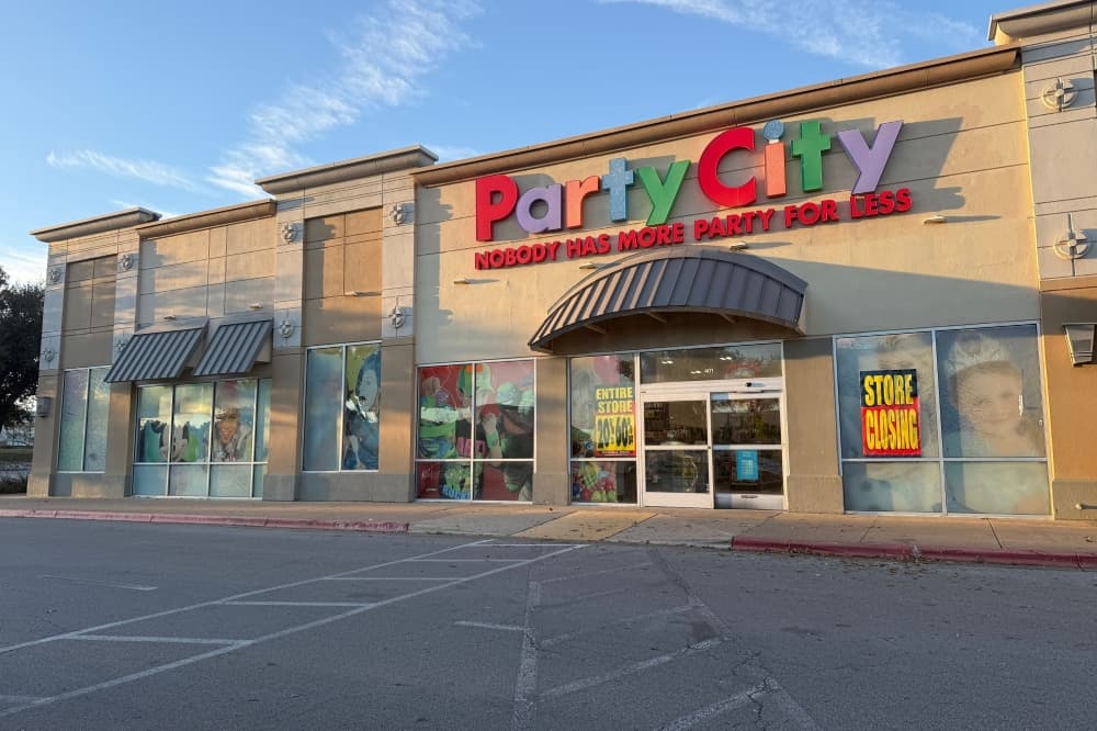 Party City to close Lakeline Plaza location amidst nationwide closures