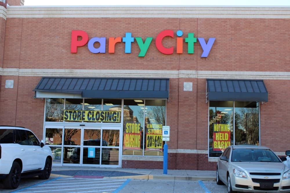 Party City files for bankruptcy, plans Plano store closing