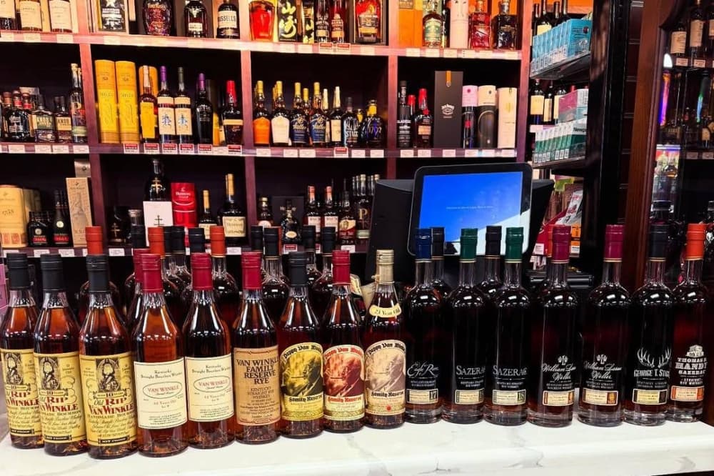Cheers Liquor Beer & Wine offers alcohol selections in Plano
