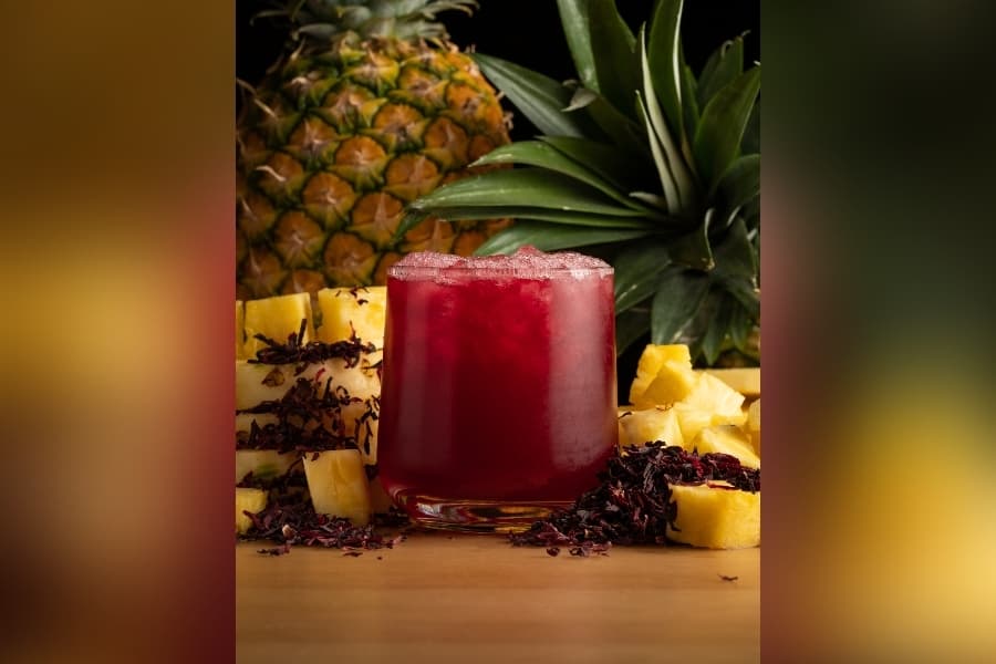 The pineapple hibiscus tea ($4.50) is made with cold brew hibiscus tea with fresh-squeezed pineapple juice. (Courtesy Kinnor Coffee)