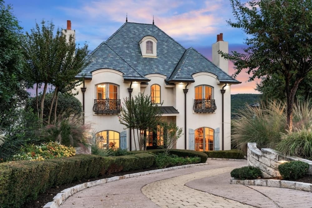 More Central Austin homes sold year over year in December