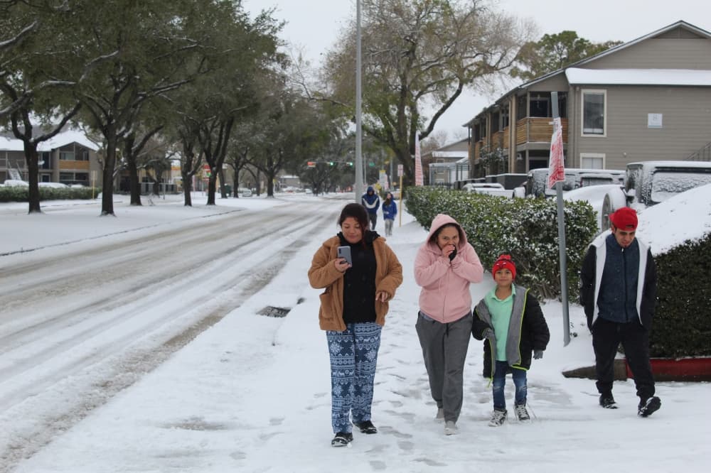 Bay Area communities affected by winter weather, advise against driving