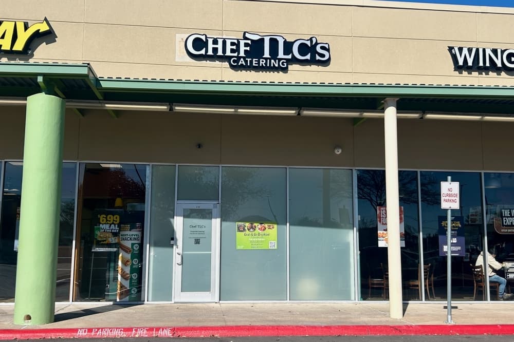 Chef TLC's Sidewalk Cafe now offering catering services from brick-and-mortar location