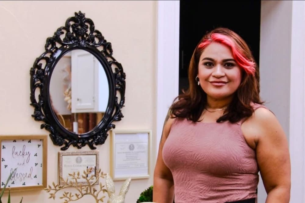 Local full-service salon opens in Bastrop