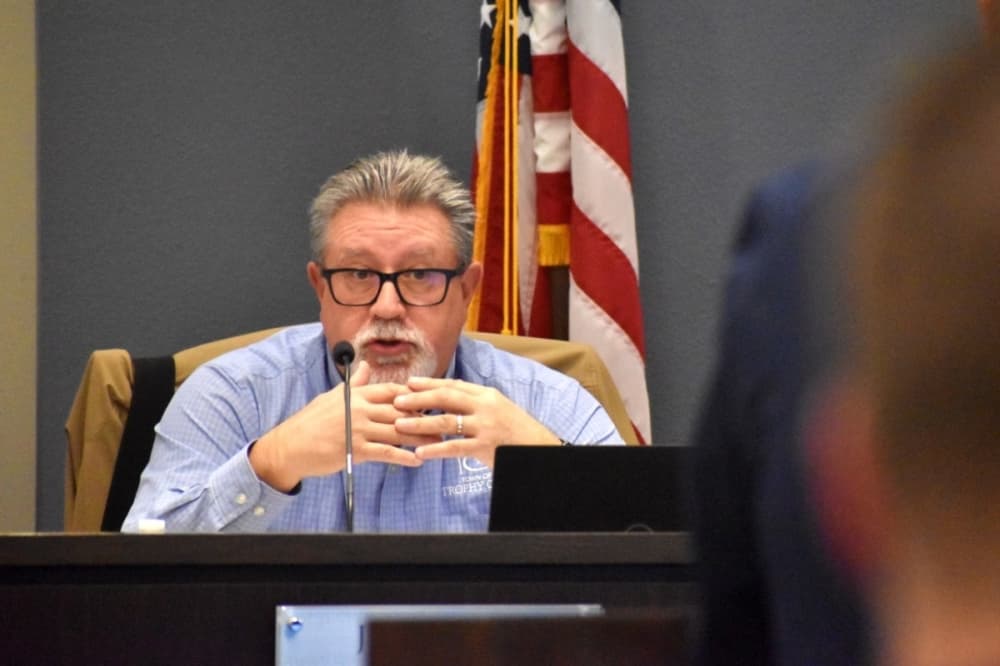 Trophy Club Town Council votes for Ship Shop to remove U-Haul rentals
