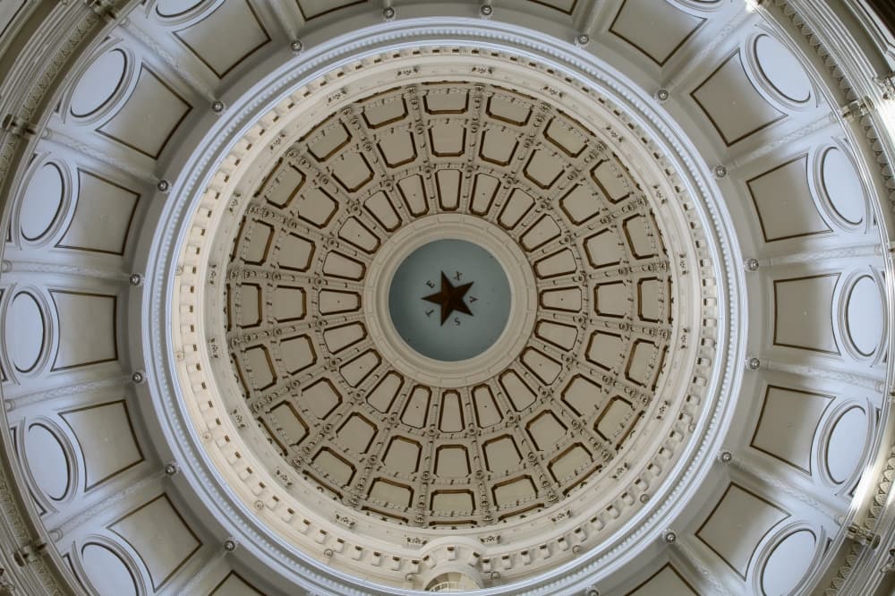 Texas lawmakers advance separate plans to eliminate STAAR test, adjust A-F system